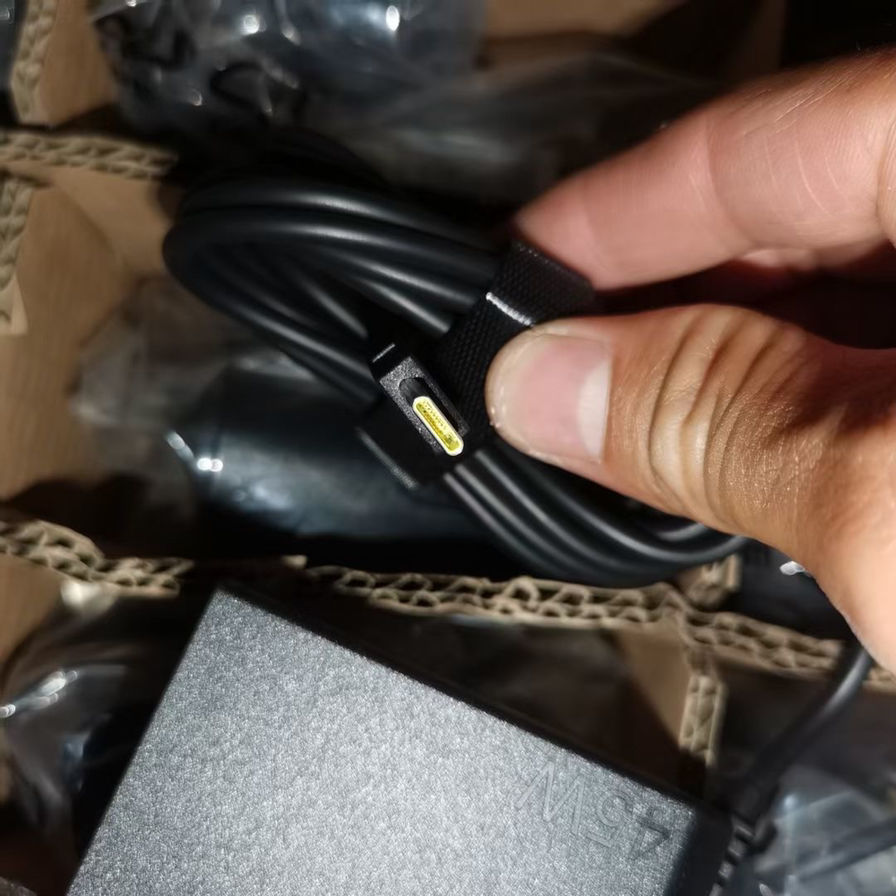 笔记本充电器YOGA720 45W原装ThinkPad X280 T480电源适配器20V