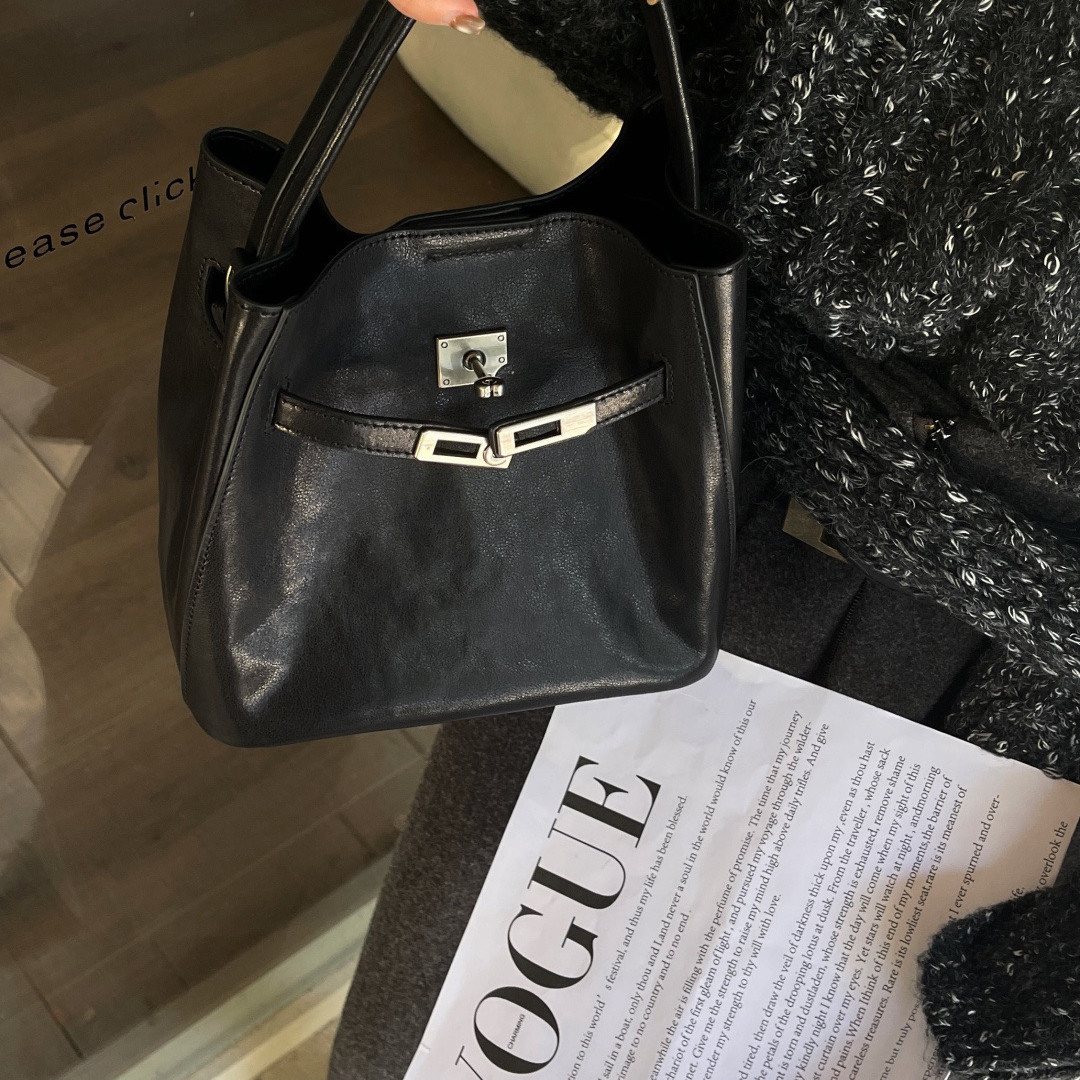 百搭通勤桶包手提可斜挎包包手提包(配长肩带),箱包皮具/热销女包/男包,手拿包,淘宝优惠券,粉丝福利购,淘宝优惠卷