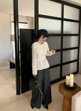 无敌大爆款延续！【ENJOYABLE】显瘦绑带款小衫（含3%羊毛）