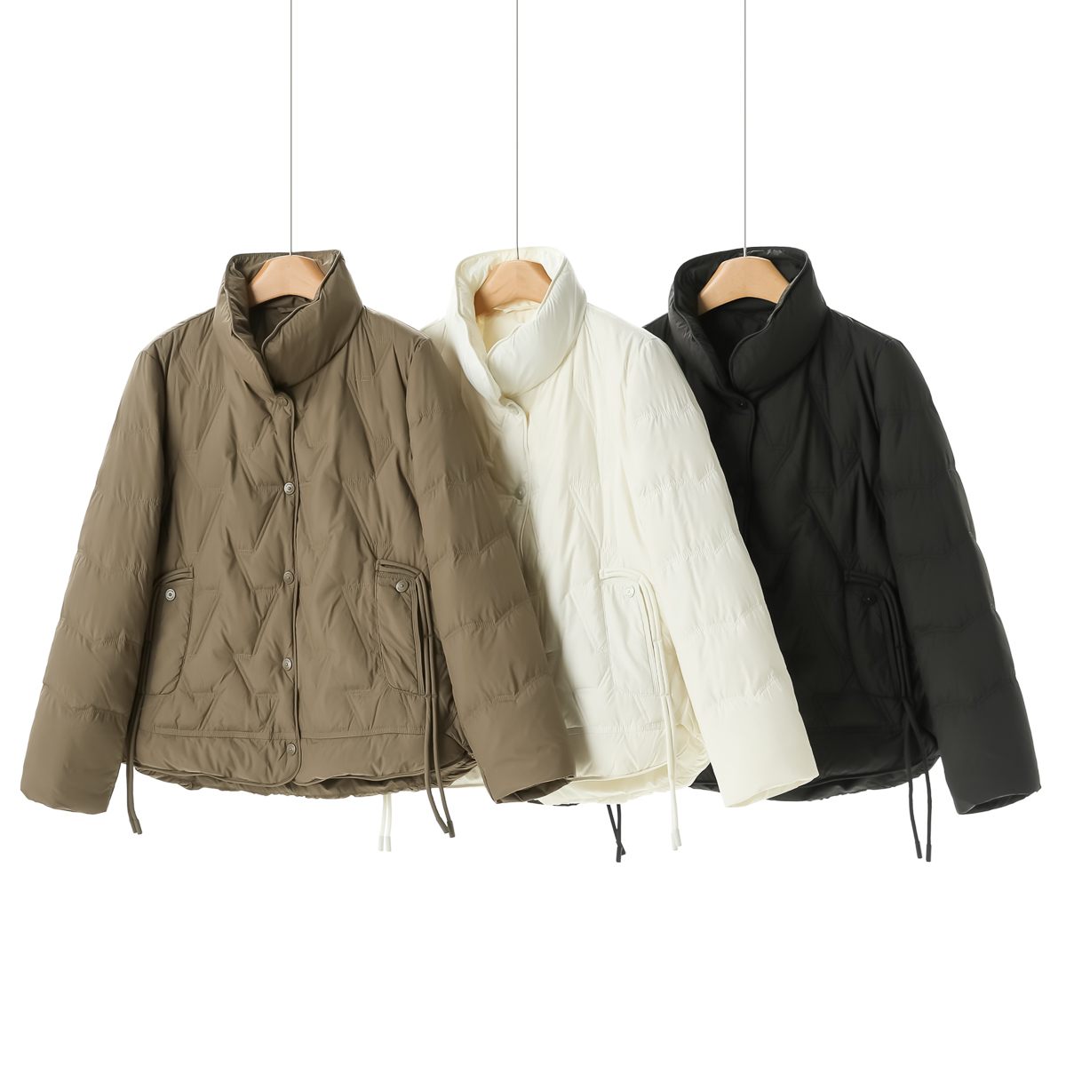 【妃】*绍 小翻领轻薄保暖摁扣短羽绒服572~冬季新款女装