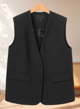 专柜799【莫Y】春装 深V领宽松开叉带垫肩马夹外套111