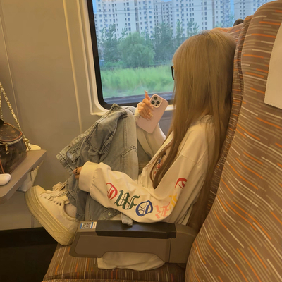 美式潮牌彩色梵文印花长袖T恤