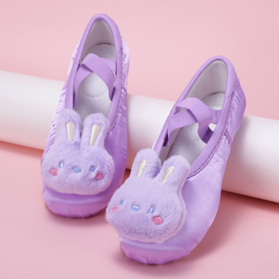 可爱兔子儿童舞蹈鞋女孩软底练功芭蕾形体幼儿园舞台演出8162