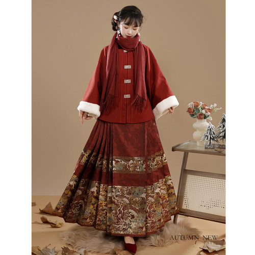 素羽华裳红色马面裙明制秋冬套装
