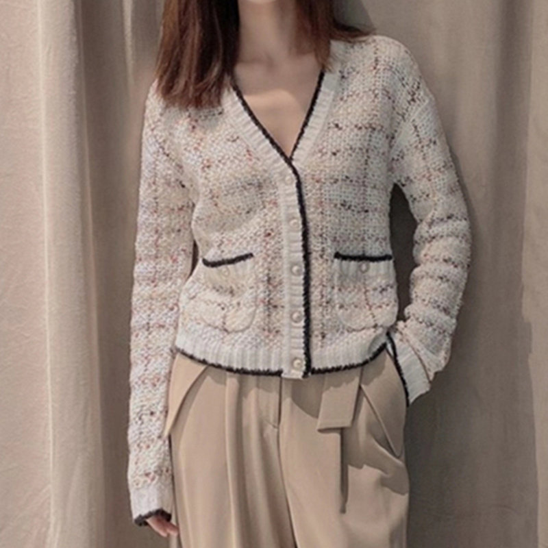 阿玛施旗舰店官网正品2020秋季新款百搭休闲小香风针织开衫外套女