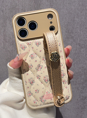 立体波浪山茶花腕带适用苹果17Promax手机壳iPhone16Pro新款皮质IP15斜跨背带14全包防摔13高级感12小香风女