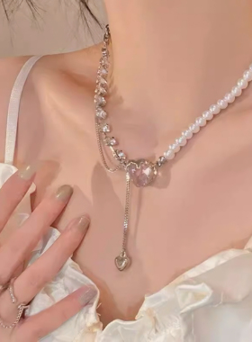 珍珠爱心拼接项链女款颈链高级毛衣配饰轻奢小众设计感装饰锁骨链