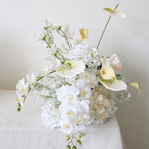 Flowerwall白色仿真蝴蝶兰桌花