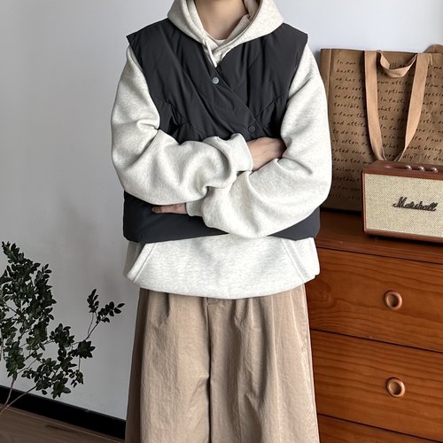 BUTQIU日系复古秋冬不规则设计短款羽绒服马甲无袖男女背心外套