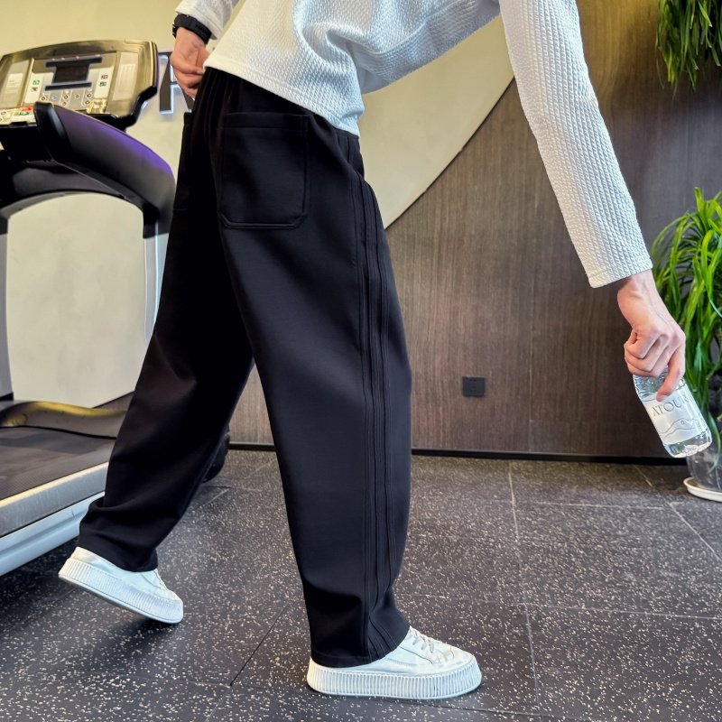 黑色运动卫裤男款春秋冬季潮牌痞帅加厚宽松阔腿裤垂感直筒休闲裤