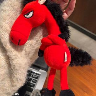 新年挂件2026马年天选高冷黑马吉祥物钥匙扣毛绒玩偶创意包包挂饰