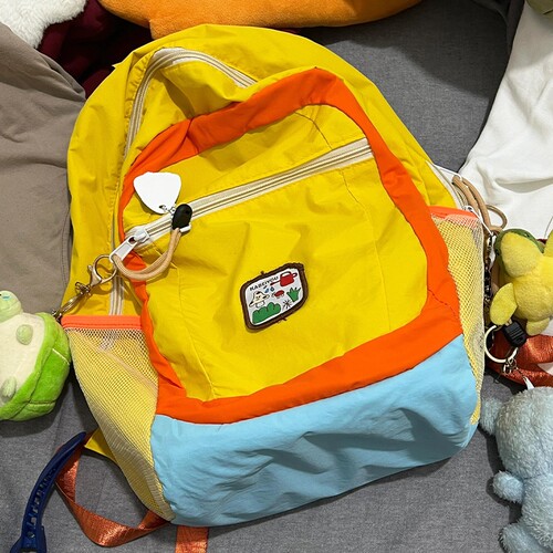 袋鼠新款拼色高颜值书包可爱大容量双肩少女户外大学生轻便背包