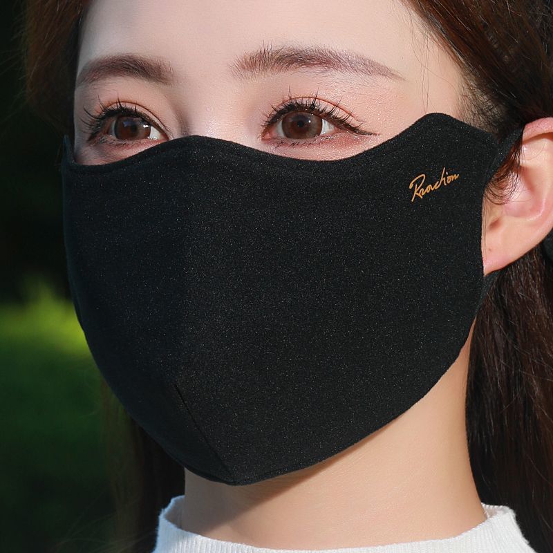 大码保暖口罩女冬季骑行防风防寒加厚立体透气防护眼角面罩显脸小