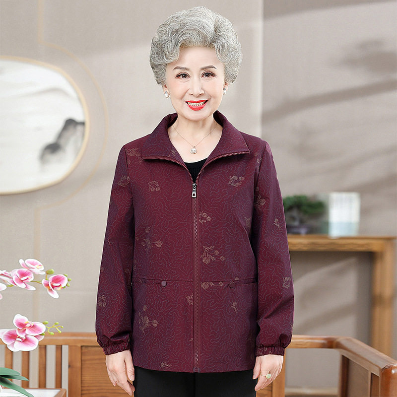妈妈春装薄款风衣外套老