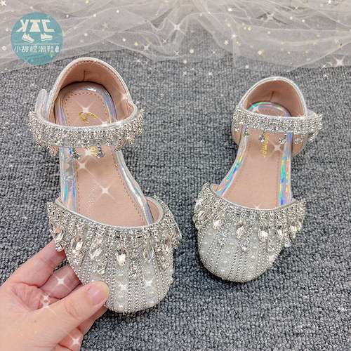 春秋女童链条亮晶晶防滑皮鞋时尚