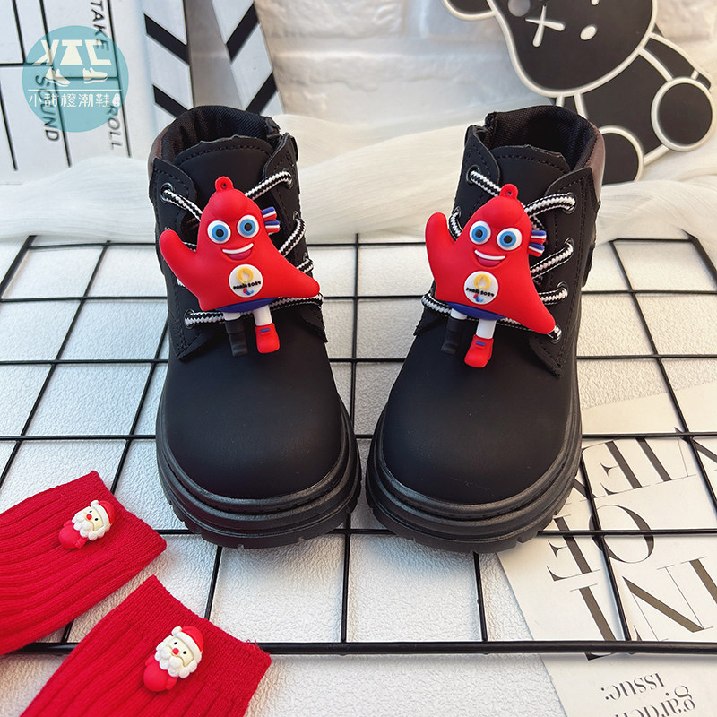 女童秋冬时尚休闲防滑耐磨马丁靴