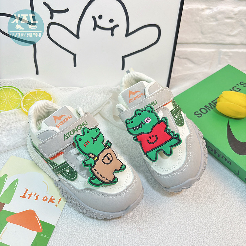 男童皮面阿甘鞋儿童德训鞋2026年新款中大童炸街痞帅鞋子爆款酷帅