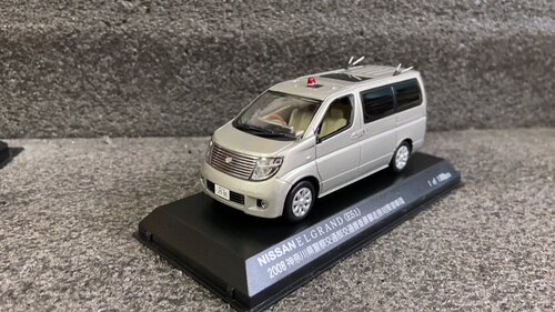 rai's 京商 1/43 日产 尼桑 Elgrand E51 警车 合金汽车模型