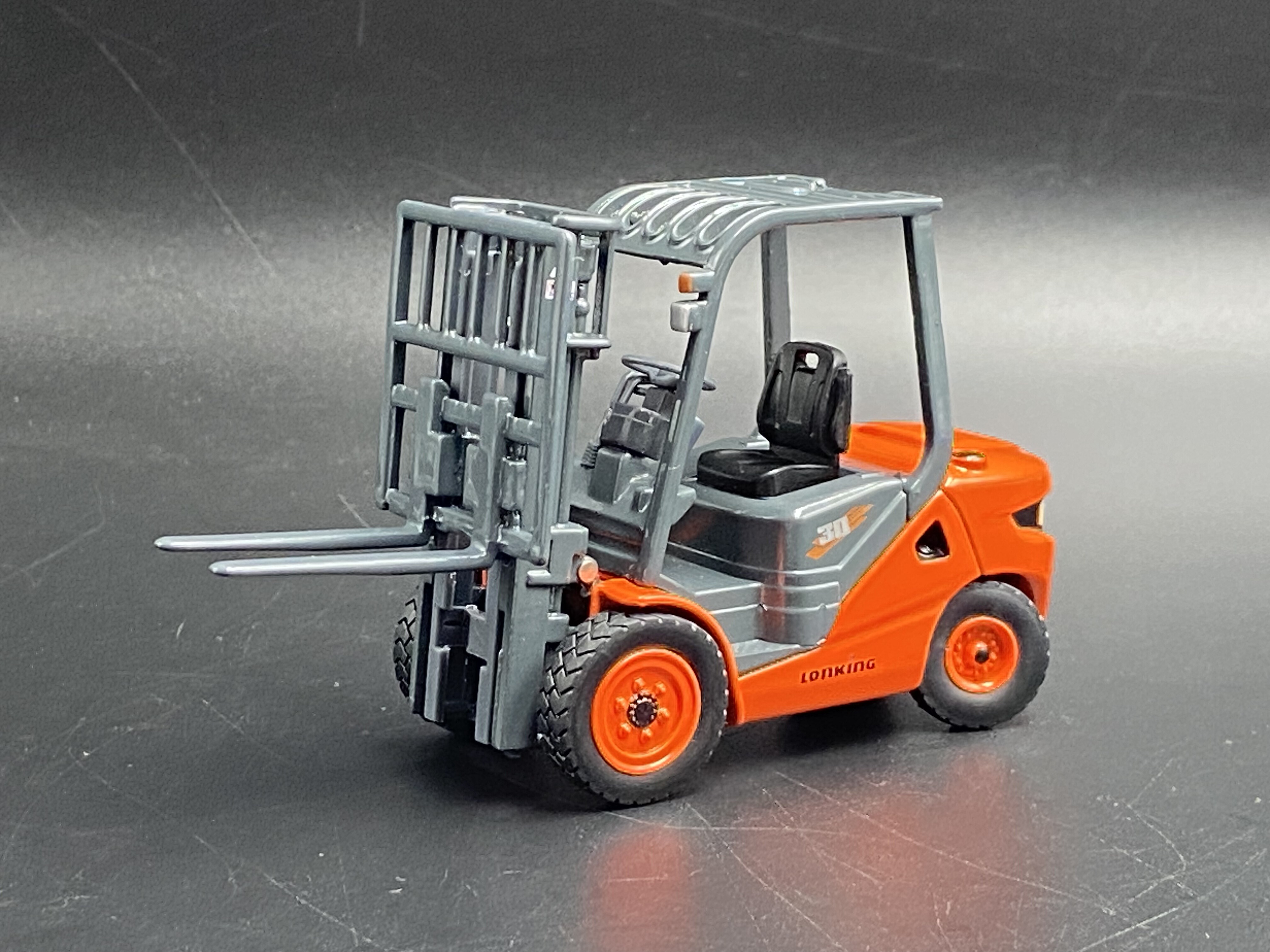原厂 1:35 龙工 LONKING LG30DT 内燃机叉车 工程车合金汽车模型
