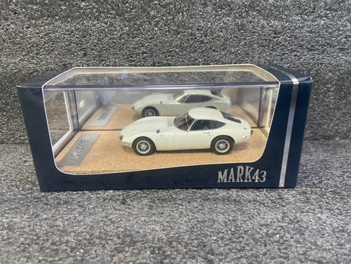 Mark43 1/43 丰田 toyota 2000GT 后期 白色 树脂汽车模型