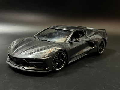 美驰图 1:18 雪佛兰 克尔维特 C8 Stingray 合金汽车模型 灰色 散