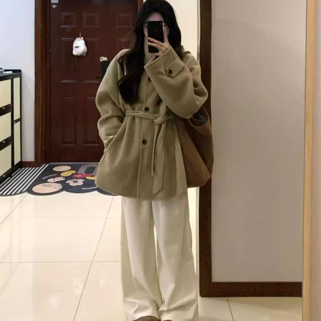 卡其色呢子大衣女秋冬2025新款毛呢外套感小个子短款韩系气质