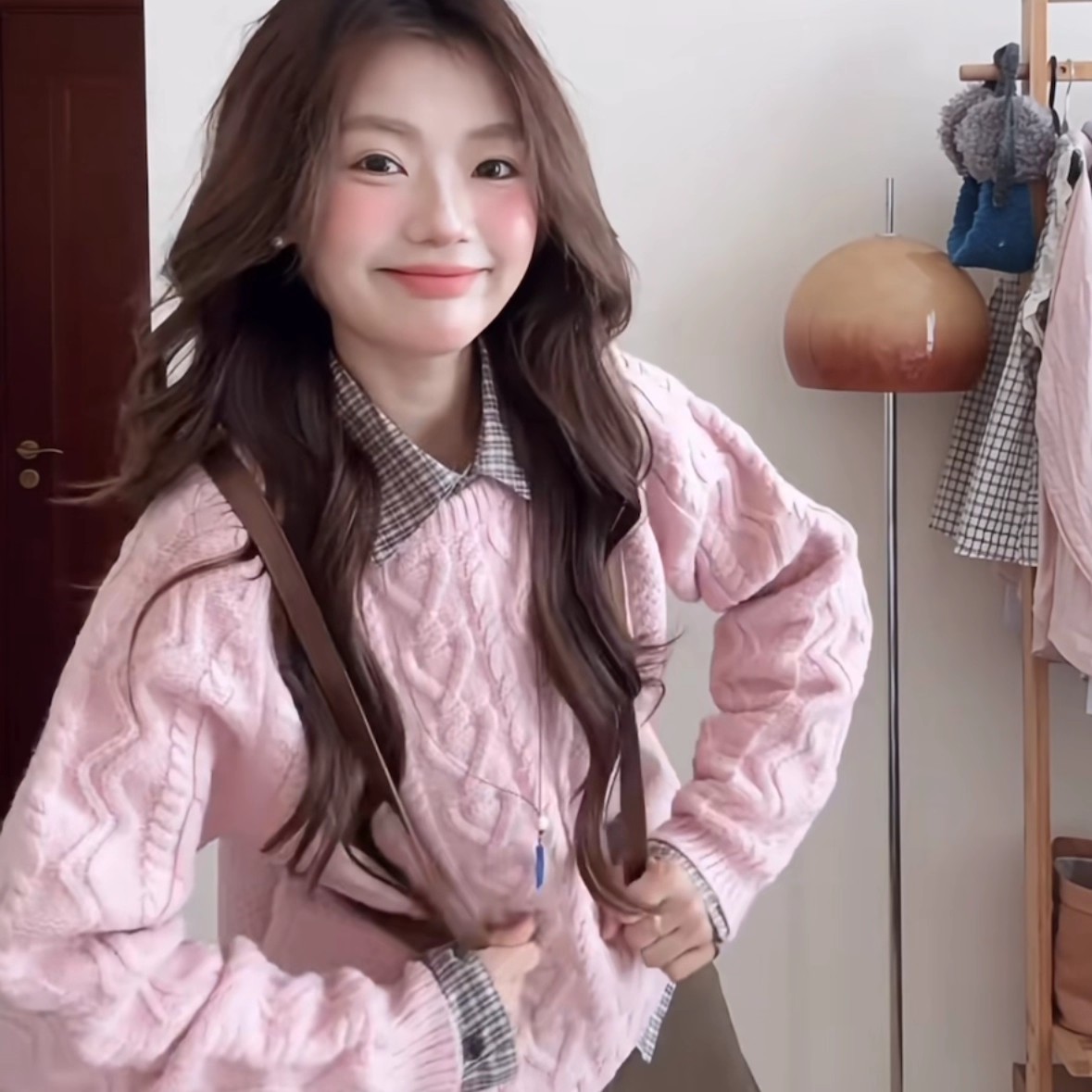 超甜美！慵懒温柔粉色宽松麻花毛衣女秋冬韩版叠穿打底针织衫