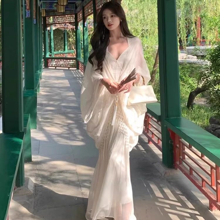新中式女装古风穿搭披肩连衣裙女晨袍云南大理长裙禅意风套装白色