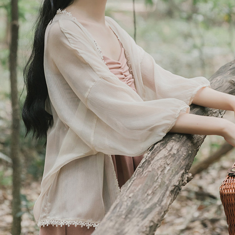 防晒衣女短款夏季2020超仙女外搭雪纺开衫配吊带裙子小披肩薄外套