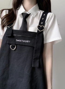 原创海月社 甜性不改背带裙黑色棉爱心吊带裙2023年夏季女装