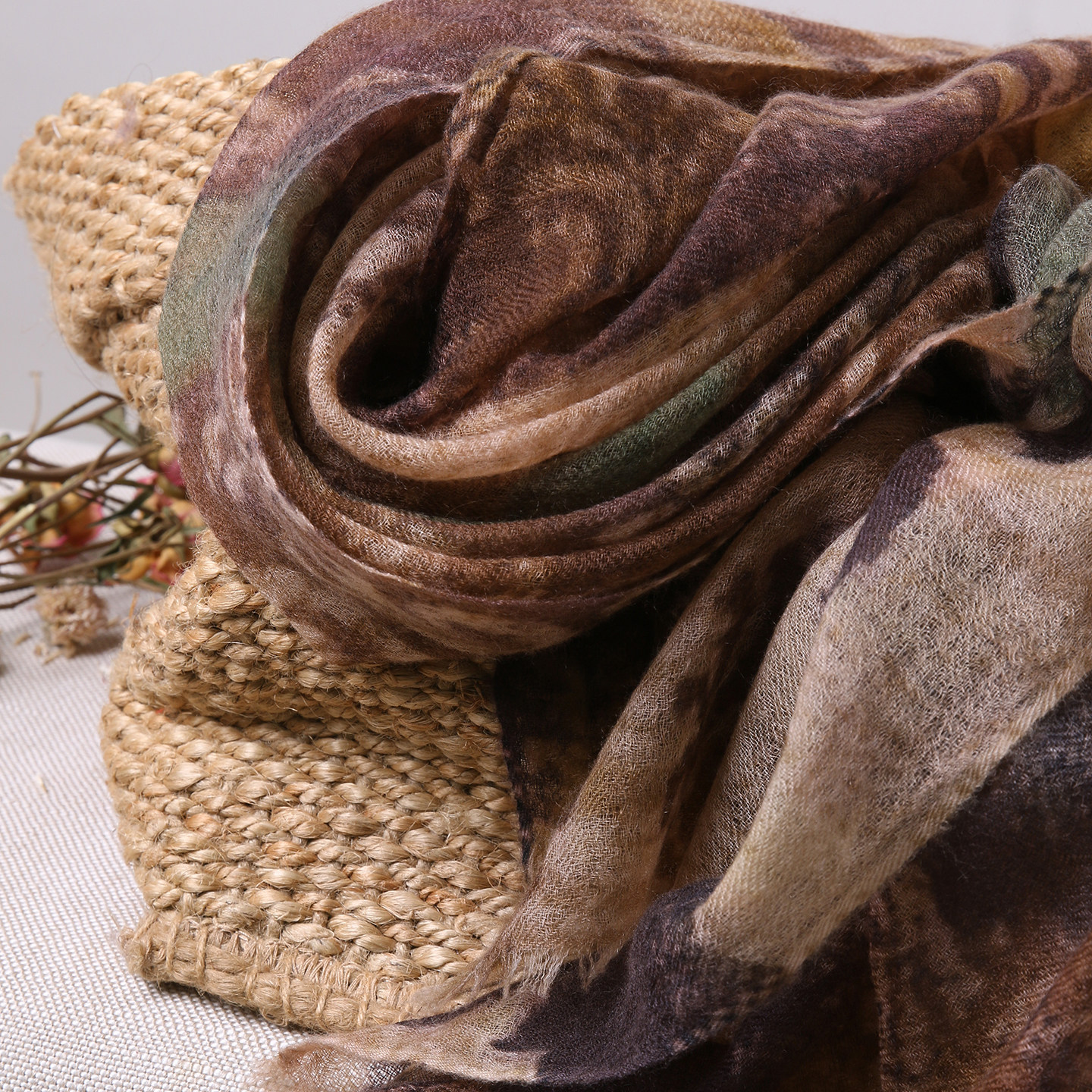 纯山羊绒保暖百搭围脖披肩围巾