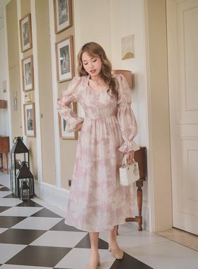 姨太太原创 法式大码女装2022年春季新款气质温柔印花连衣裙胖mm
