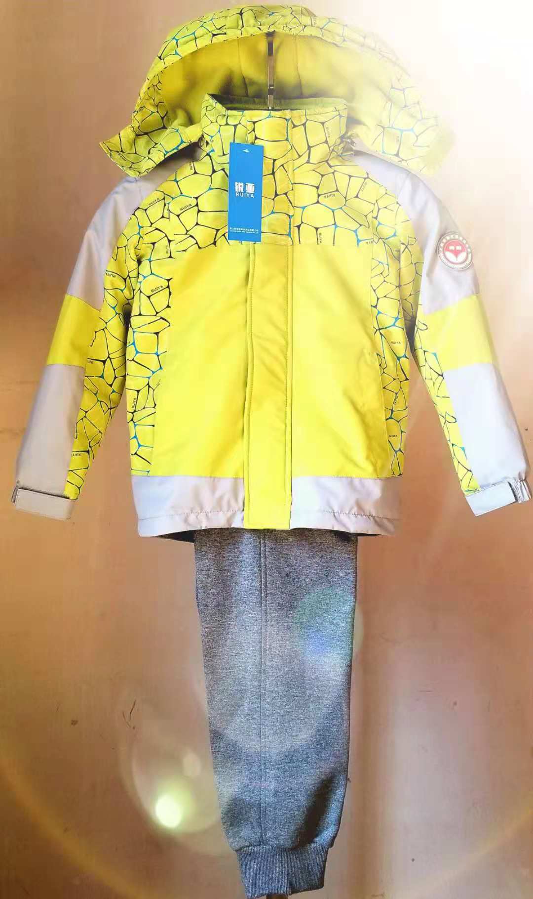 2023上半季上海学生校服徐汇区向阳小学冬季校服男女同款(必选款