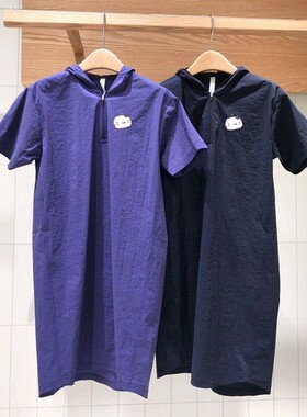 2025春夏新品货零素然深紫宽松薄尼龙梭织布带帽连衣裙A0203DR0