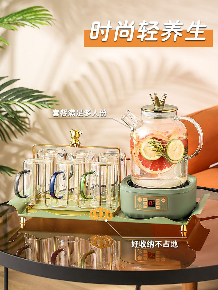 采购产品轻豪华，一个人，一种颜色的水杯，家庭设置，家庭客厅，