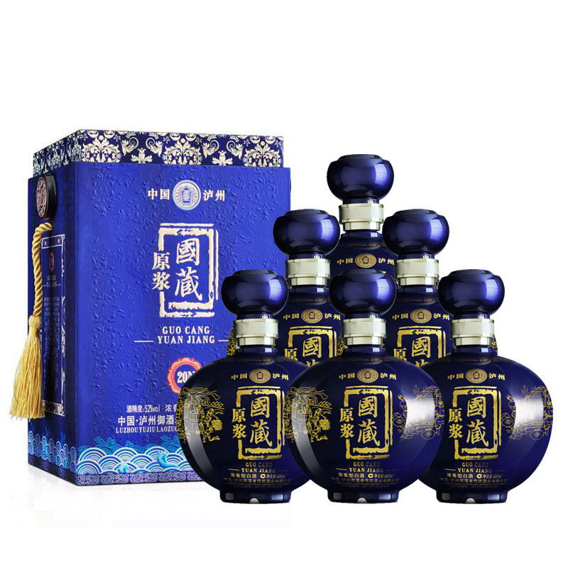 泸界600ML52度浓香型礼盒装