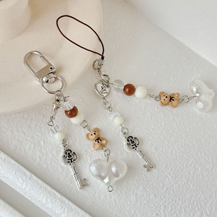 原创手工爱心小熊挂件可爱手机链百搭包挂咕本卡册挂链相机挂定制