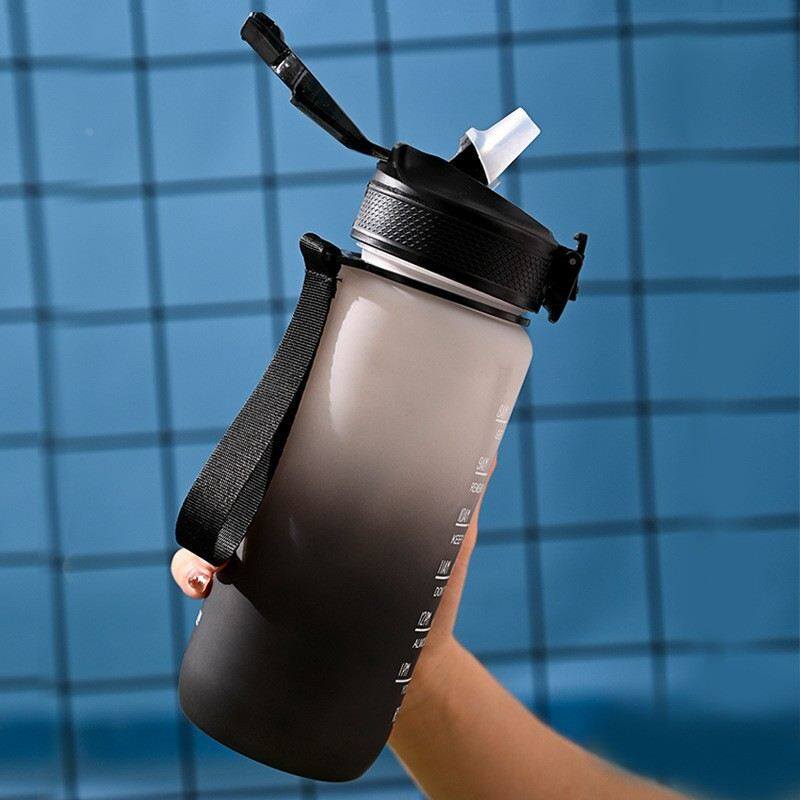 弹跳渐变色水杯学生时尚水壶简约运动健身户外运动吸管杯子