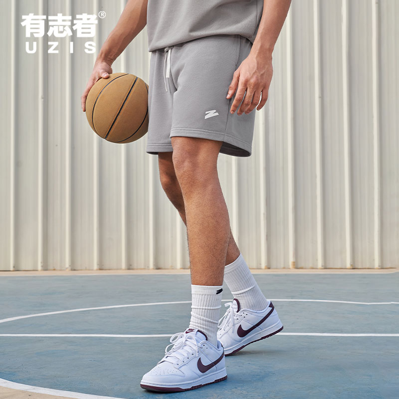 有志者UZIS运动短裤男敢当