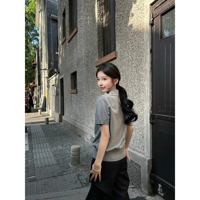 高级感复古灰色翻领短袖t恤女潮