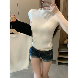 上衣 简约白色半高领针织t恤女短袖 夏季 设计感小众修身 别致小飞袖