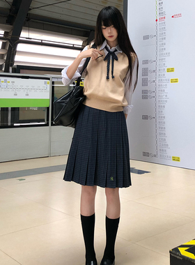 【蓁蓁】山川会社原创jk格裙TR绿色百褶裙秋冬半身裙