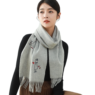 秋冬季刺绣流苏女纯羊毛长款围巾