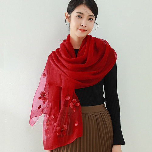 春秋冬季绣花女真丝羊毛围巾披肩