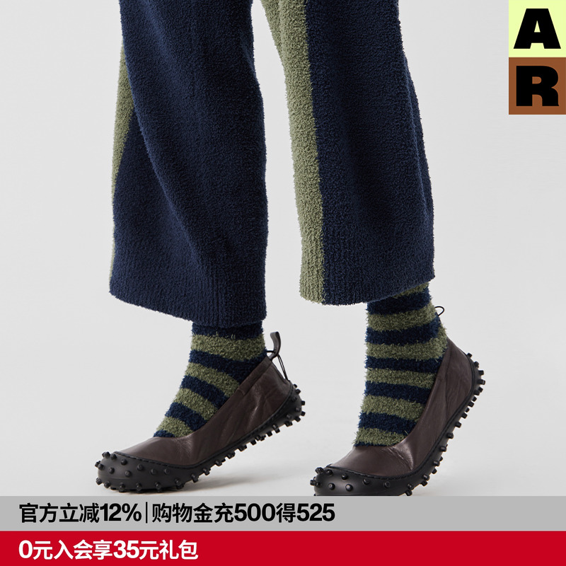 条纹毛茸茸女中筒袜子新年圣诞