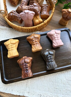 任君挑选！实木雕六块腹肌手把件文玩工艺品半身手盘解压装饰摆件