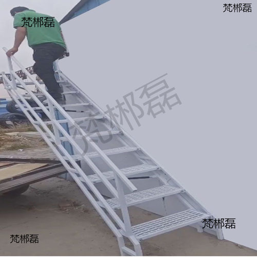 壁挂侧装折叠楼梯车库阁楼家用