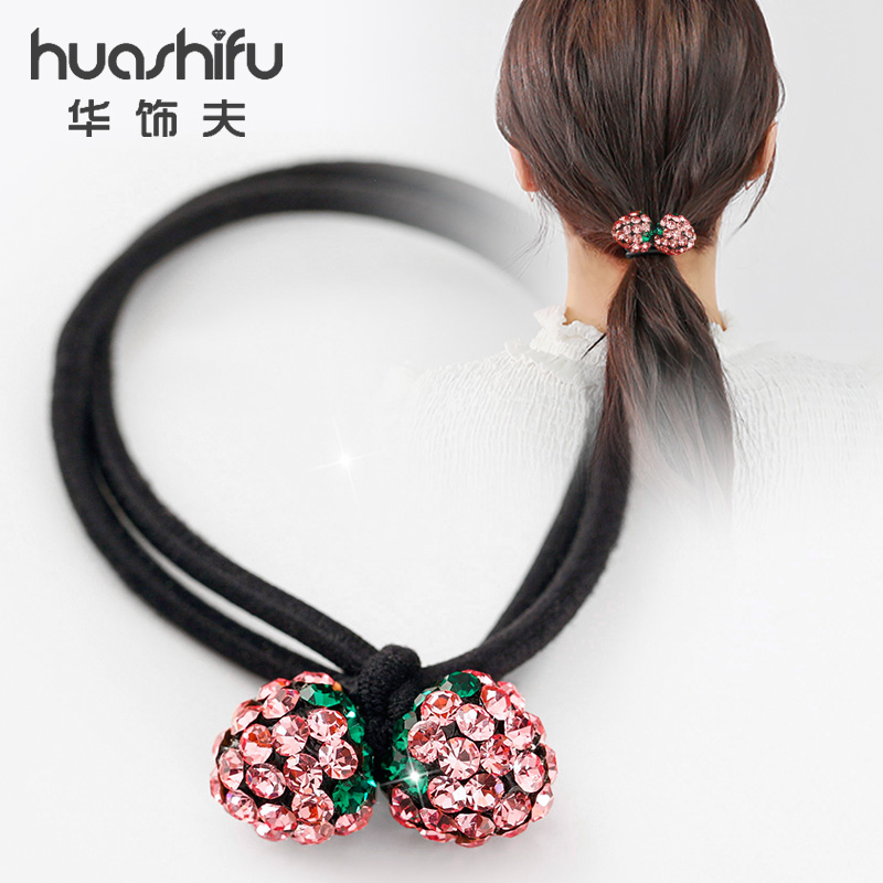 水钻制作 草莓造型 个性时尚