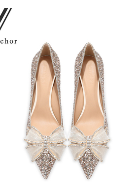 法式婚鞋2024年新款蝴蝶结主婚纱新娘鞋亮片尖头细跟高跟鞋秋季女