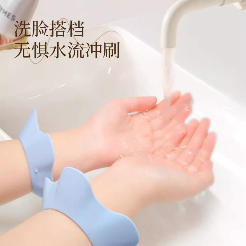 日本洗脸防水手腕带硅胶防湿袖精致女孩新款实用神器挡水设计